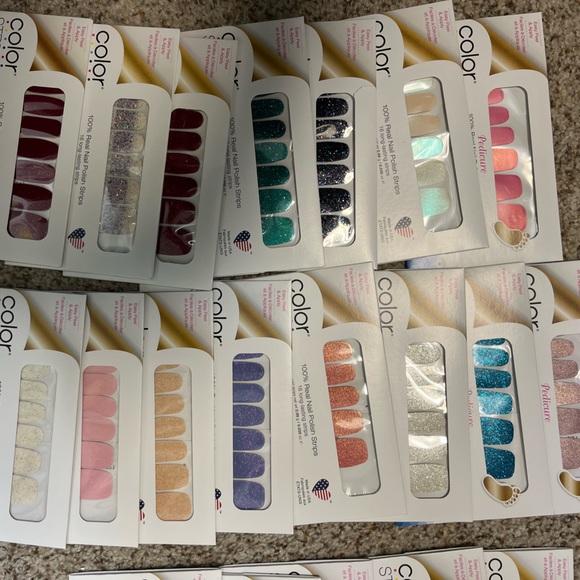 New and sealed Color Street Bundle - Picture 1 of 2